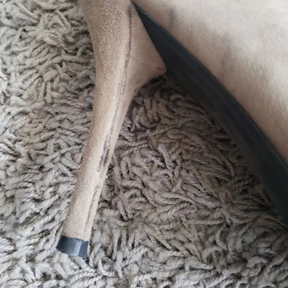 Stuart Weitzman Suede Knee Boots - Picture 5 of 7